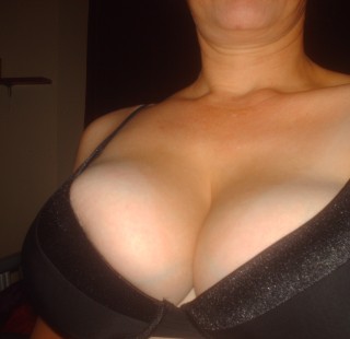 5 foot 5, 38d boobs, size 12/14 Slightly adventurous, would love some my fantasies to be played out with the right partner
