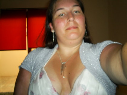 in a relationship but horny as hell. Looking for fun, nothing too kinky though. I am quite fun and fit and feeling flirty so if you want a great night with no strings please get in touch. Let me know what you like and see if we are a match made in heaven ;