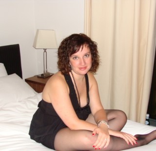 Hi, I am a married lady with a sensual mind thats gone a bit stale over the past few years. would love to meet an understanding man (in the same position perhaps) to have some fun from time to time. i appreciate the limitations of all this so completely open minded as to what can happen. please have a photo if you contact me
