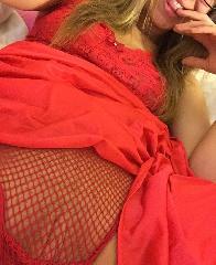 Im divorce & looking for a fun sexy guy who also likes to have fun. Just fwb nothing serious. I would like to talk with someone who is nice and very very naughty/perverted.                                    