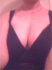 Attractive, sensual and sexually dominant mature lady in her horny 50's looking for some interesting times with intelligent, fun loving men who have no inhibitions or hangups! come on, lets enjoy life while we can yeah??