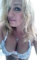 Real Sex Contact in Viola