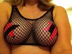 Real Sex Contact in Stout