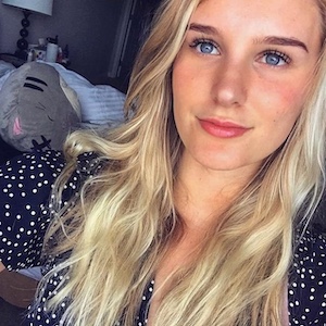 I'm not in a hurry to be married, for I still want to play. "Cease the moment" is my motto in life. To have complete sexual satisfaction is my goal as of the moment. If you're that type who doesn't take things seriously, we're definitely a good match. Let's have a good chinwag soon!