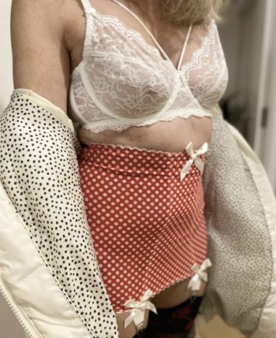 craving-connection age 63 from Hillsboro, New Mexico