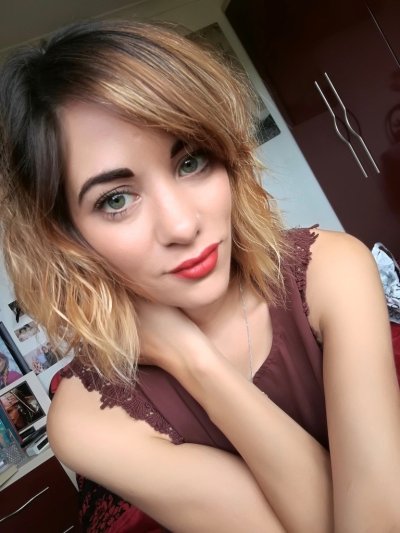 I love dialogue. Turn me on. Seduce me with your words. I love back and forth. I love stimulation. And then I'll be yours. I will do anything and everything for you. You can use my body however you want.