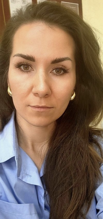 I'm care-free woman but I'm serious about sex! I'm currently separated which means I can have all the sex I want! I'm attracted to personalities, not just looks. But a big dick does go a long way with me haha x