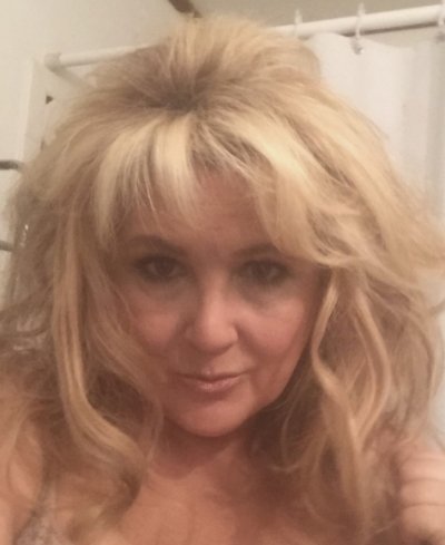 I'm probably bloody useless at flirting now but I'm still going to cast a line in case someone takes the bait. I'm not as flexible as I'd like to be but I'll be sure to makeup for it. Other than that, I'm not looking for anything serious. It's been long since I gave up on that, time for some fun! Xxx