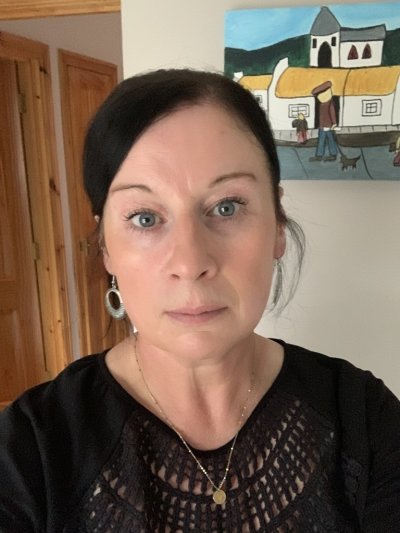 I have no time for love & romance. All I want is to have a man who do the deed and make me cum. One doesn't need love to do that. I promise I will make you cum too because I'm desperate to feel hot cum on my soft skin. Send me a message now if you think you are capable of giving me the satisfaction I desire.