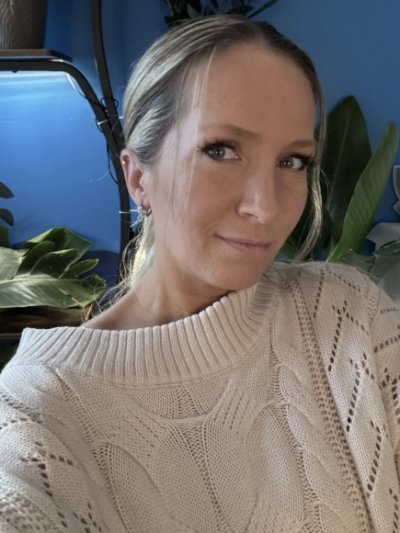 CloudyPeak age 48 from Olustee, Oklahoma