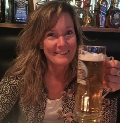 gold-tone age 55 from Holloman Air Force Base, New Mexico