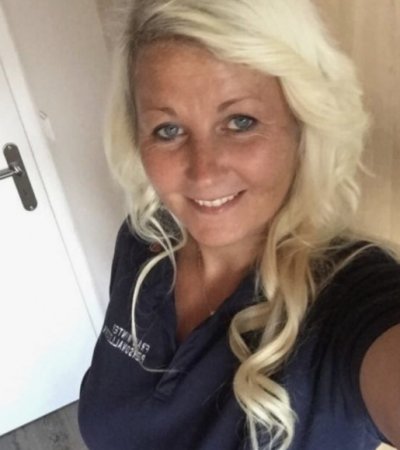 Always horny, always looking for more excitement and new stuff to try! On here to find fun and adventurous men to play with. Doesn't have to be anything serious but happy to see where things go. Who knows! Xxx