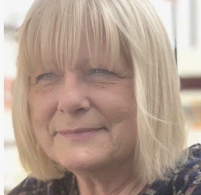 I dont need someone who's perfect from every angle. No one is perfect. Plus it's our imperfections that make us unique and interesting and attractive. If you're looking for no strings fun, I'm game x