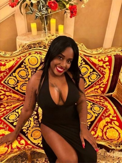 I am looking for something fun and casual no expectations of anything long-term but not looking for a one time thing. Female enjoys music good thoughtful conversation and connection. Hope to hear a little bit about you.