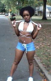 Sanadra age 28 from Arlington, Tennessee