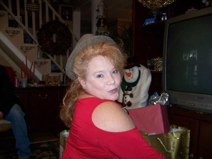 Robin_44 age 49 from Lenoir City, Tennessee