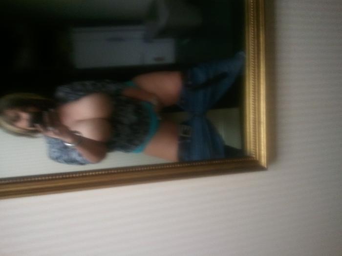 leavinashadyass age 49 from Charleston, West Virginia