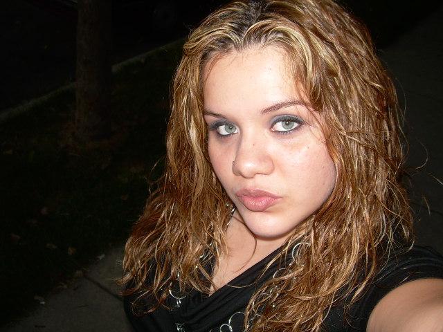 heyitsLiz age 30 from Chicago, Illinois