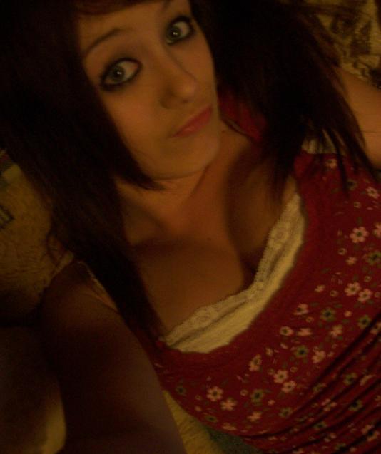 LickMe_Harder age 27 from Caseville, Michigan