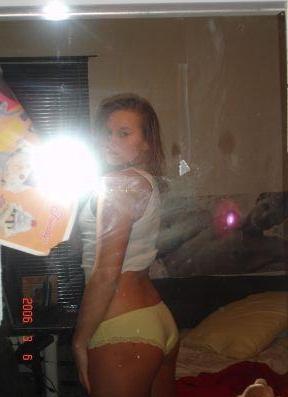 Lorenasexyx age 31 from Littleton, Colorado