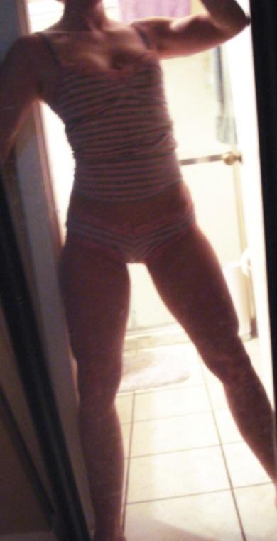 TakesoffMyPants age 26 from Cleveland, Ohio