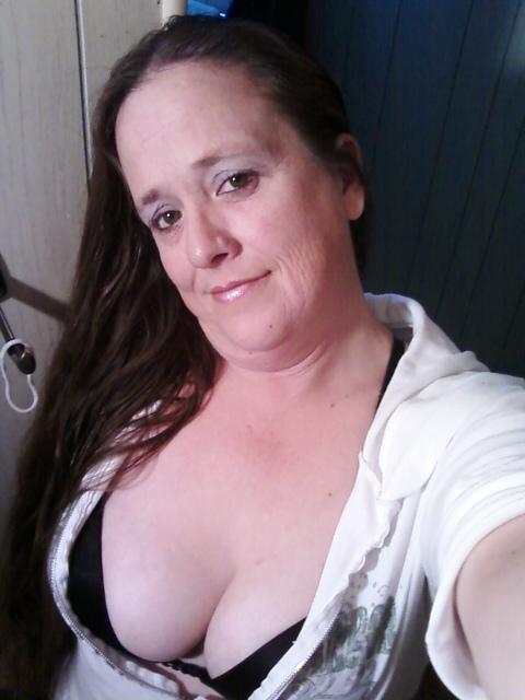 crazy4you41 age 46 from White River Junction, Vermont