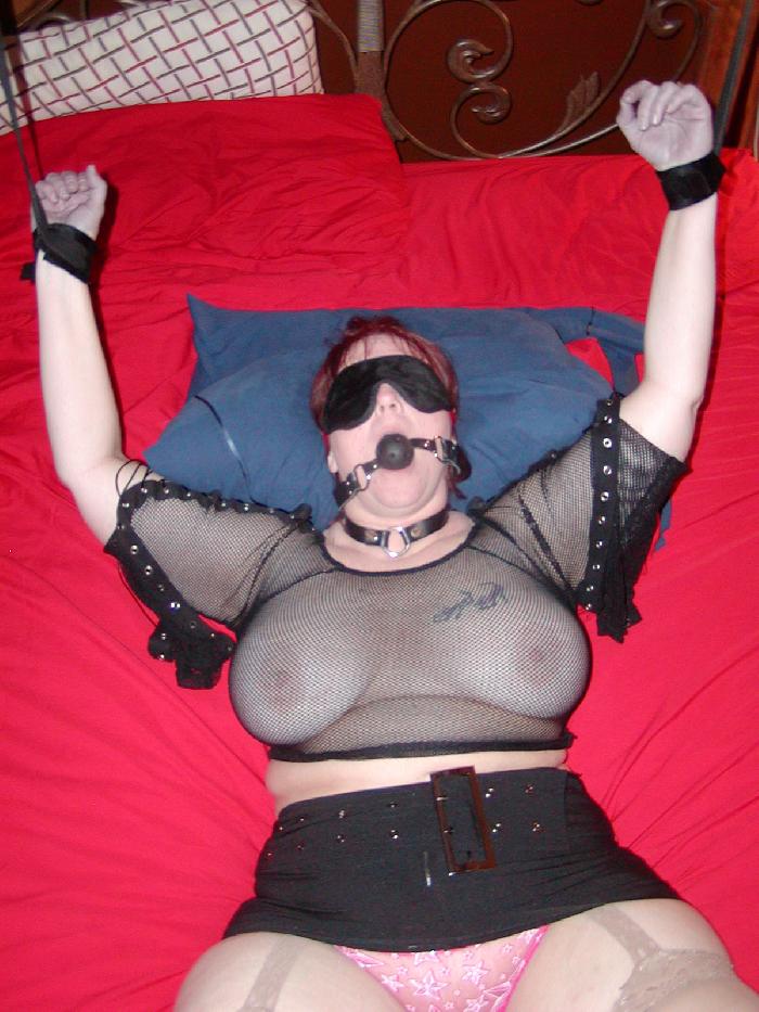 Sex contact profile of naughtywife4sex in Cleveland, OH