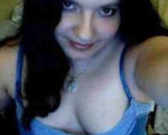 im a cool girl with dark brown eyes and dk brown hair lookin for awesome cute guy who is funny can be agressive in the bedroom but also sweet and playful in public :)