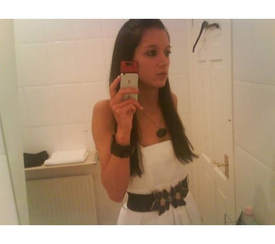 if u r looking for more than just a 1 night stand or fun then please dont message me ok? im not interested..sorry xxxxxx