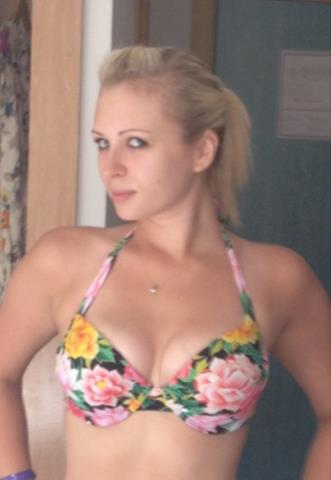 so hi im jenny :) im laid back, like going out, love dancing, love chillin with my mates etc, im always changing the colour of my hair like every other week lol! ima natural blonde lol explains a lot lol im a happy upbeat bubbly lass :) any thin else u wanna kno jus ask :)