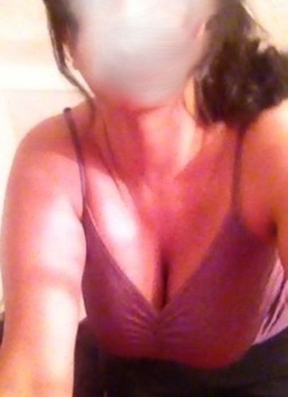 Real Sex Contact in Walnut bottom