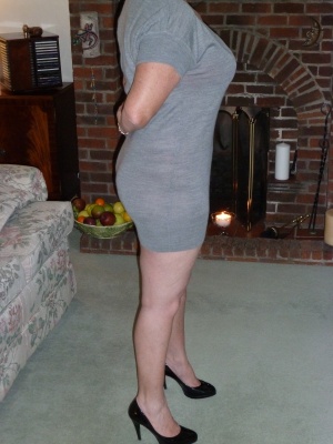 Hi, I am a married woman looking to fine mature men for nsa regular fun. I have a good figure and work out regularly. I like to meet people who are relaxed and know how to hold a conversation. I prefer the finer things in life, who doesn't, if you haven't thought whether to bring a bottle of good wine, flowers or both then believe me you are looking at the wrong profile I hope this short introduction interests you and look forward to hearing from like minded people.