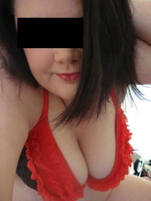 First off i am classed as a BBW, I am a size 18/20 pretty much all in proportion though, however if this is not your thing, no hard feelings at all and i hope you find what you are looking for! I am confident and comfortable, and love to laugh. I am a great listener and have a lot of different interests...one of which is obviously good sex! I like to have slow passionate sex, but I also love to feel dirty and just love some kinky sex; the kind of sex that is driven by pure lust, lots of touching, squeezing, tasting, sweating and hard instinctive fucking. My friends say I am pretty easy going, and occassionally random. I love sex and prefer my sexual partners to tell me what to do, although I very much enjoy an equal role in the bedroom...both partners taking the initiative and responding to eachothers bodies.