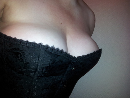 Would like to met a man who know how to give good foreplay .I Love to wear sexy under wear stockings and suspenders with high heels .I don't take life to seriously and love a laugh. Come men play with me ? make me smile have you got what it takes to make me laugh and make me cum ....????