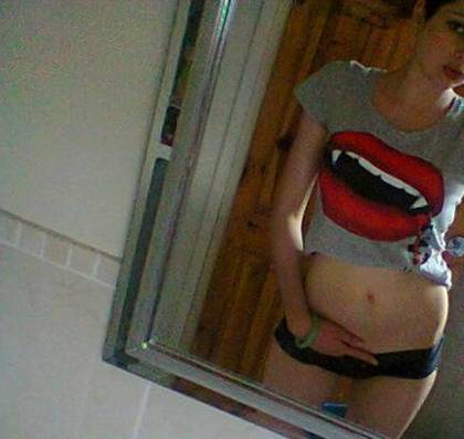 Real Sex Contact in West kingston