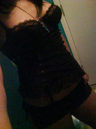 I'm looking for a bit of fun with a hot, sexy guy. He must be in good shape! I have a very sexy body that you would die for........ don't mind meeting for fulfilling my needs so get in touch!