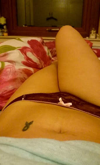 Not looking for a guy more than twice my age, sorry it's not my thing shagging a guy older than my dad! Just looking for a bit of fun x