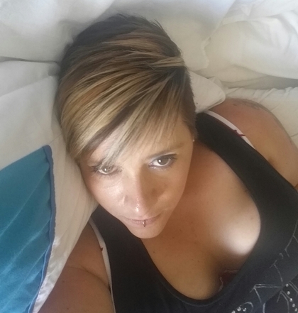 I'm new to all this . First time on anything like this. Willing to try new things as I haven't done much to be honest but have lots of fantasies i would like to fulfil x