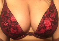 married, discreet and just looking for a bit of fun. If u have any questions... Just ask!