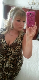 I'm a 5'8 voluptuous sassy girl with a sarcastic twist... I'm looking for a tall funny man to have a laugh with both in and out of the bedroom with potential for more. Obviously there has to be a physical attraction (as well as mental) on both parts which is why I need to see what you actually look like(?)...I'm looking to just get to know one person and see how it goes..... Check out my pics, read my profile and if you think we might click send me a message xx