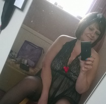 Sexy fun woman looking for a genuine guy for casual encounters. I would prefer a regular friend with benefits rather than a string of one night stands. I'm not very experienced but very keen! I don't have a particular type and not fussed if you are attached, just be honest with me and we will get on fine! I do need to see you though so a photo is a must as I won't do blind dates xxx