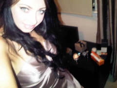 PetitePrincess123 in Glasgow