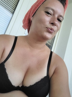 Woman looking for sex in Hertfordshire