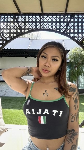 miaabbey2x profile photo