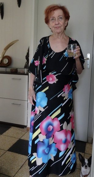 bloominglady 74 from Godmanchester in Cambridgeshire looking for sex contacts