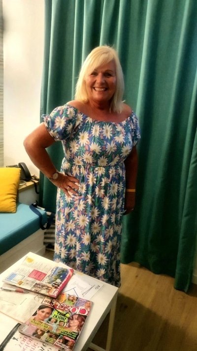 blessing5 56 from Shepton Mallet in Somerset looking for sex contacts