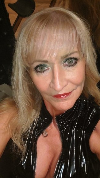 LadyEva profile photo