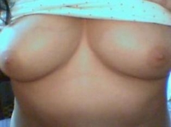 I'm young and fresh, and still waiting for my dream man to come along. However, I love OLDER MEN, i find them soooo unbelieveable sexy!