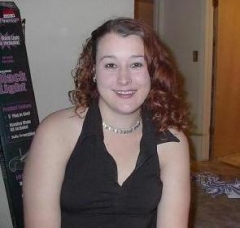 I am a 5'7 woman, reddish brown hair, brown eyes. I am currently a size 12, and wear a 36D. I'm not looking for a bf or anything like that from here, I just want to find some like minded people for some mind blowing fun!