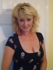 Hello my name is Bev, ive been single for 2 and a half years and im looking for that genuine guy who rocks my boat. I work within the health authority for a private company and I love my job. Its very rewarding, and I like nothing more, than to see happy, smiling patients, where we have made a differnce to there quality of life, makes my day. Im enjoying my new sporting activity at the moment, ive just taken up golf and having a bash with lessons. Any golfing tips, will be kindly appreciated, as im getting into the swing of it, to improve my game. Im quite active and sporty and an outgoing person who would like to meet someone with similar interests, who enjoys good conversation, with a good sense of humour to match. As they say, laughter is just the tonic, with a gin of course. I enjoy listening to music, going to live concerts, reading, going out to dinner and meeting up with friends. If youve got this far in reading my profile and like what you read, come and say hello, this is just a snippet of who Bev is.